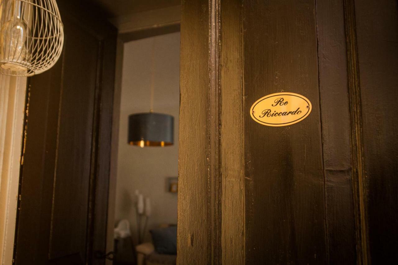 Suite Re Riccardo Caserta Eksteriør bilde